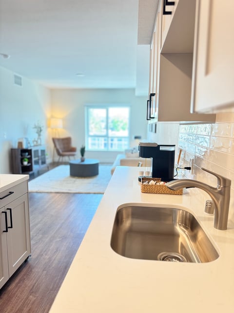 13_Kitchen