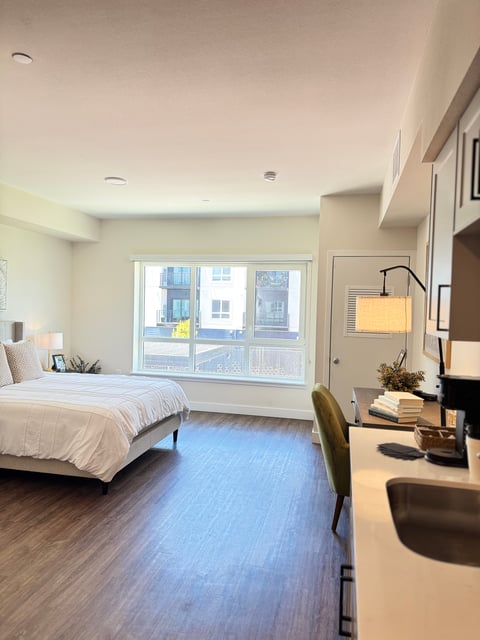22_Bedroom