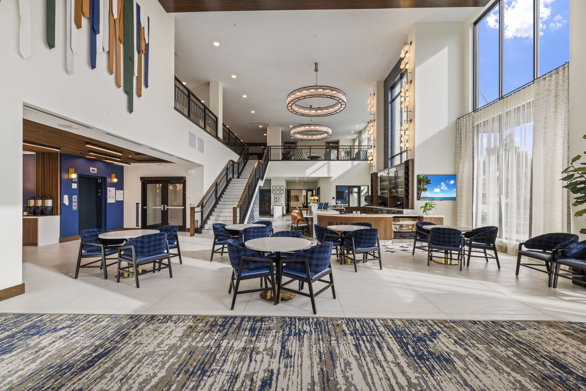 Bellara-Senior-Living_Black-Dog-Bistro_2