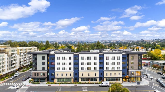Bellara_Senior_Living_Exterior_2_1536x863